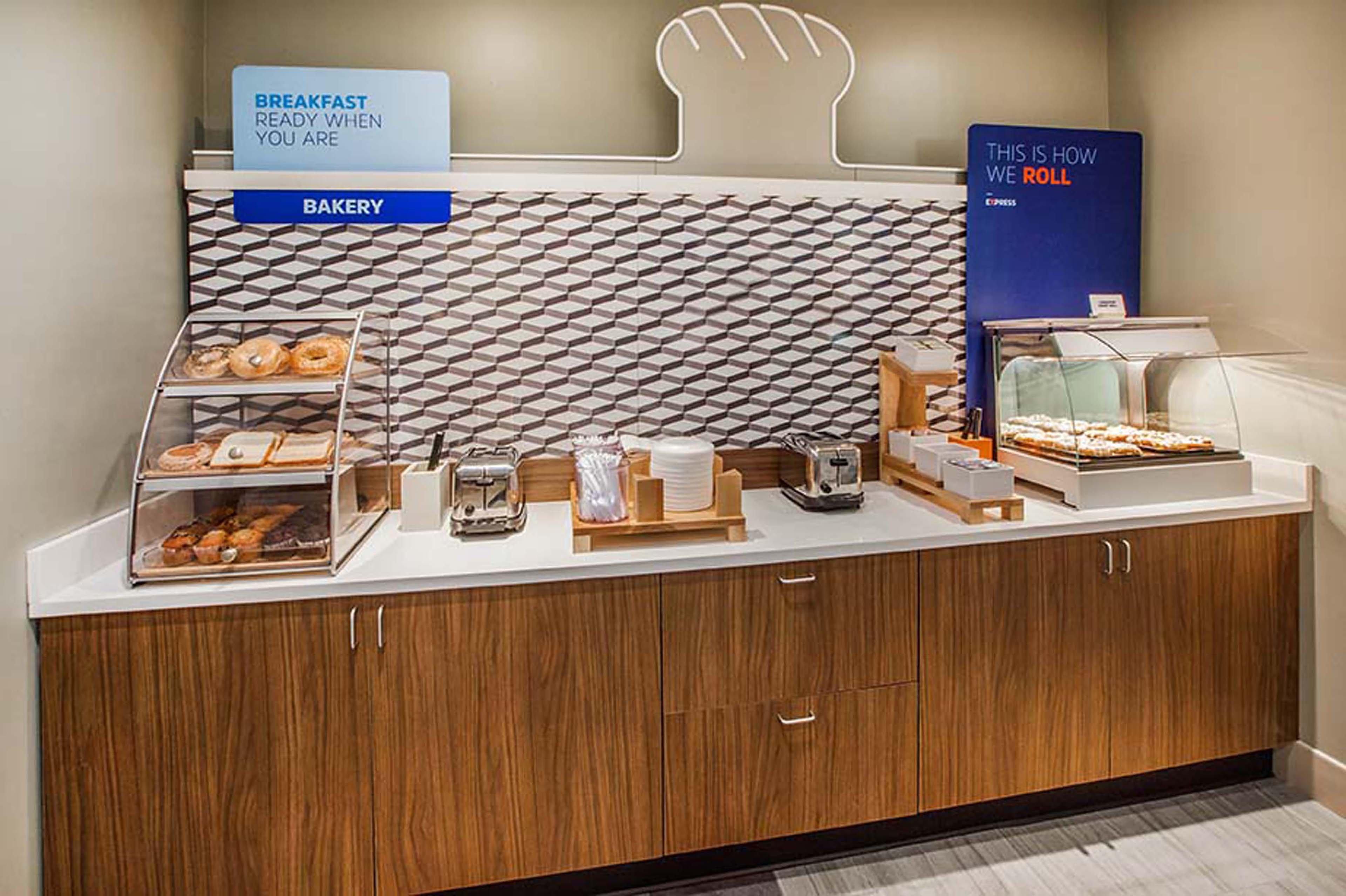 Holiday Inn Express Rochelle By Ihg Dış mekan fotoğraf