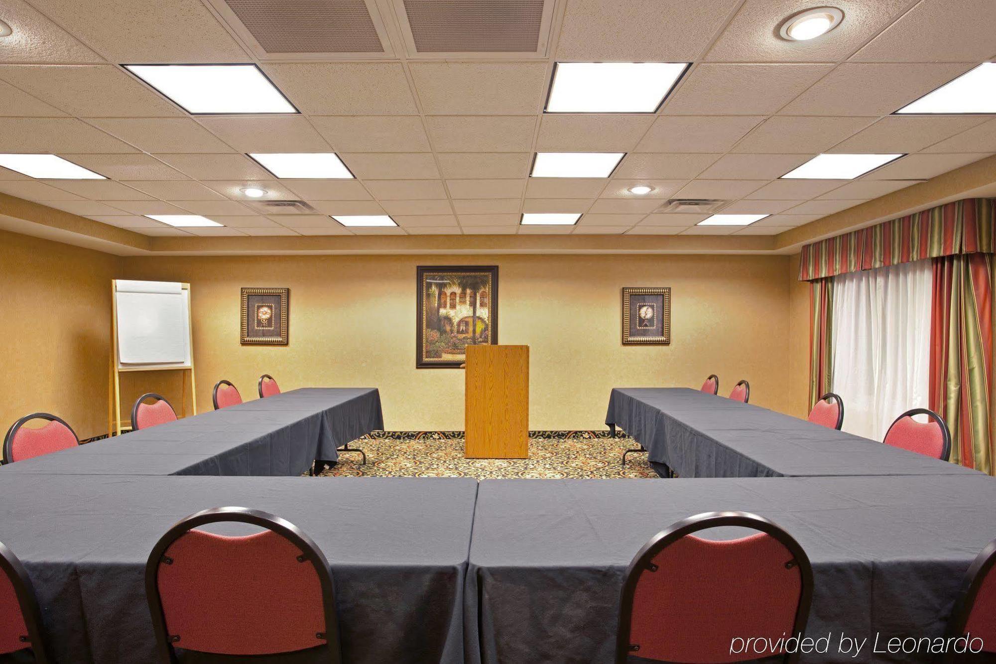 Holiday Inn Express Rochelle By Ihg Dış mekan fotoğraf