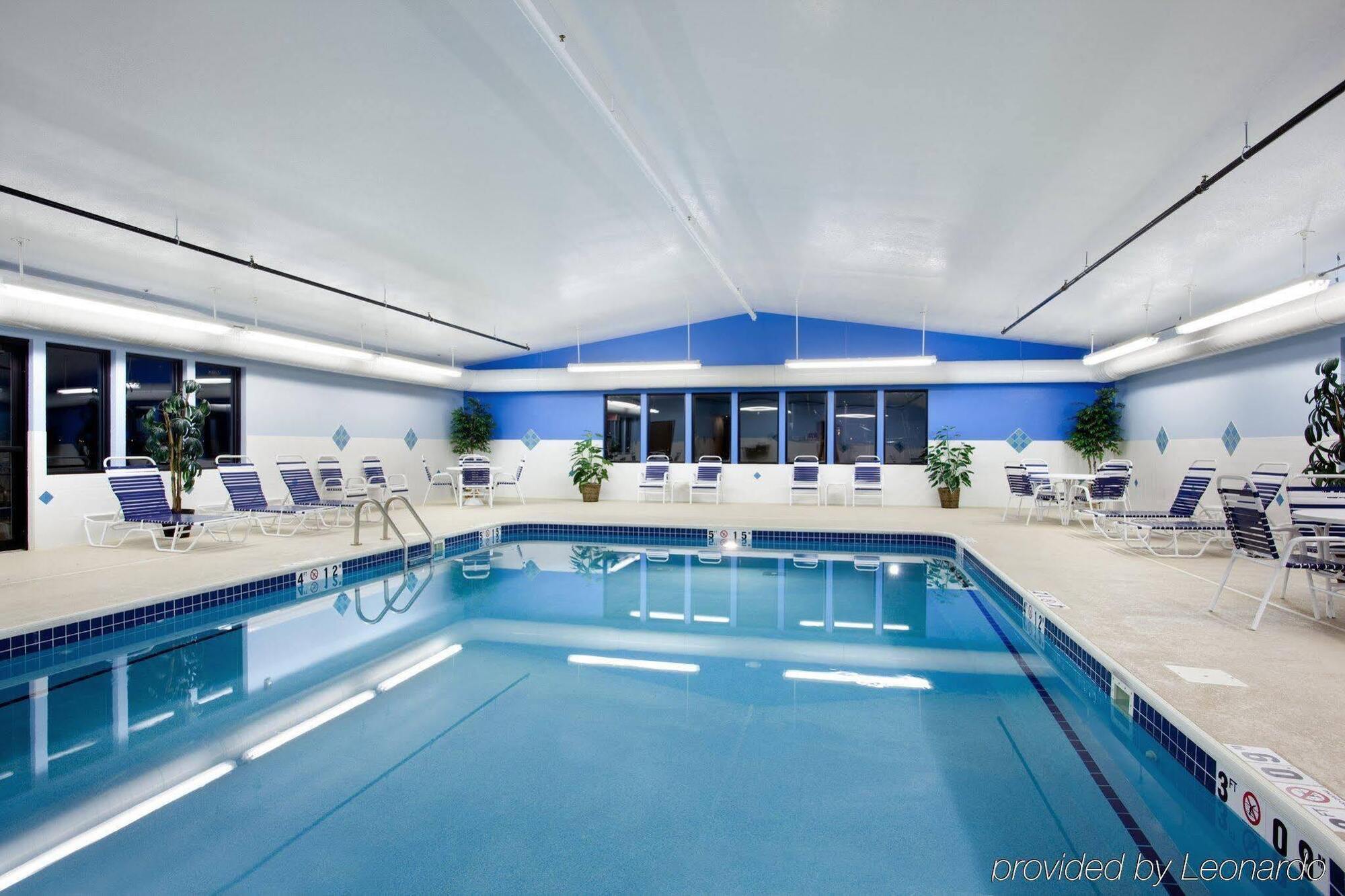 Holiday Inn Express Rochelle By Ihg Dış mekan fotoğraf